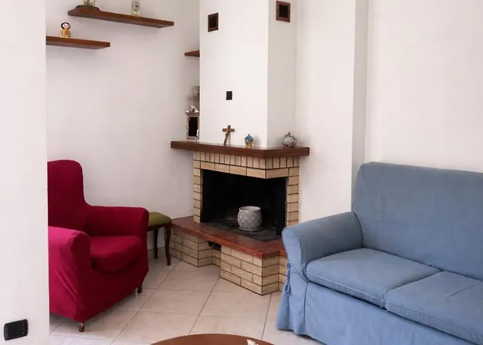 Casa Deanna - Soggiorni Le Grotte * Camerano